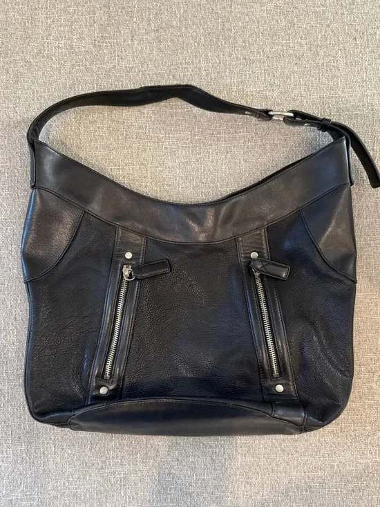 Cole Haan Hobo Bag Womens Large Black Leather Excellent Zip Pockets Shoulder Bag