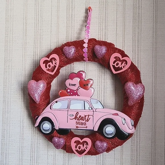 HAND CRAFTED WREATH VALENTINE'S LOVE BUG
