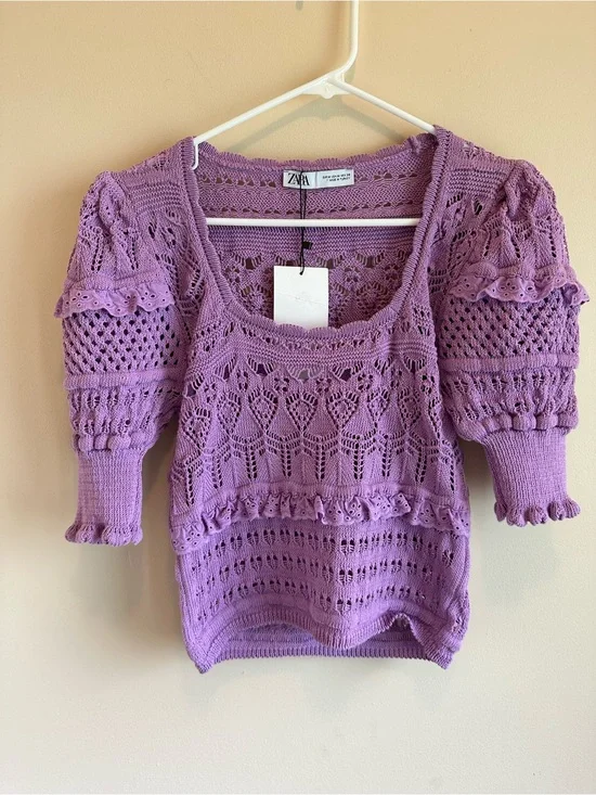 NWT Women’s M Zara Pointelle Knit Crochet Crop Sweater Purple Puff Sleeves