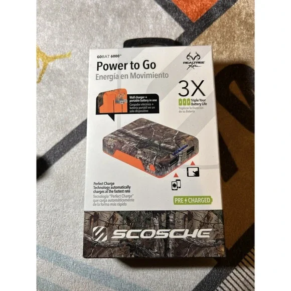 Realtree Xtra 6000 mAH Charger Powerful 6000mAh rechargeable lithium-ion battery