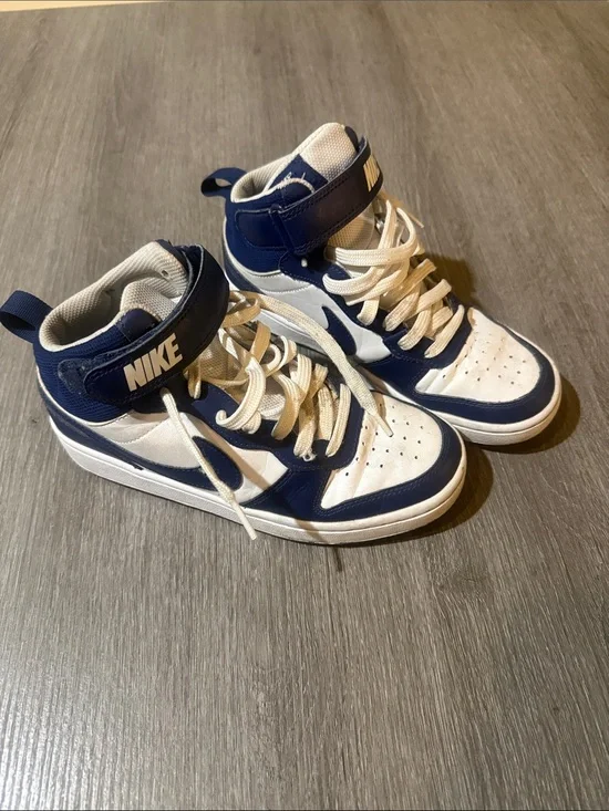 Nike Kids Mid-Top Sneakers - White and Navy Blue
