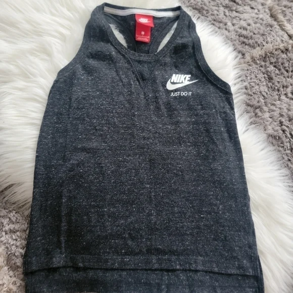 2/$20 Nike Tank Top L