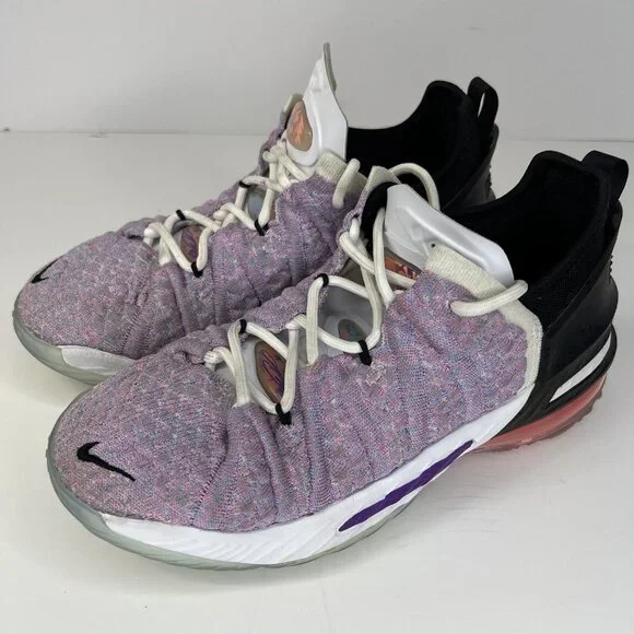 Nike LeBron XVIII 18 Youth Graffiti Pastel and Black Basketball Shoes Size 3.5Y