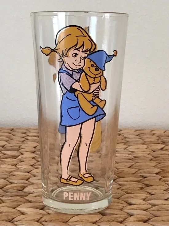 Vintage Disney The Rescuers Penny Drinking Glass, 1977
