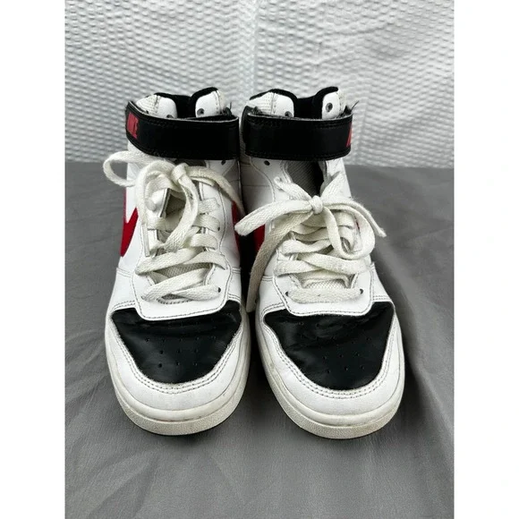 Nike Court‎ Borough Mid 2 Kids Sneaker Size 4.5Y White/Black/Red