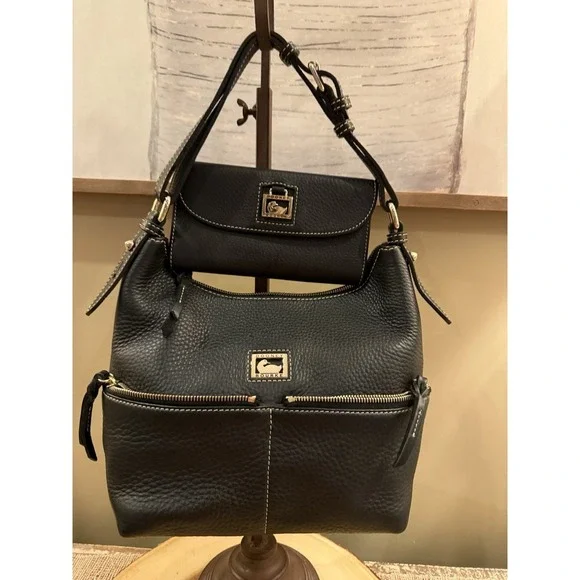 Dooney‎ & Bourke Dillen Double Pocket Black Pebbled Leather Hobo Bag & Wallet