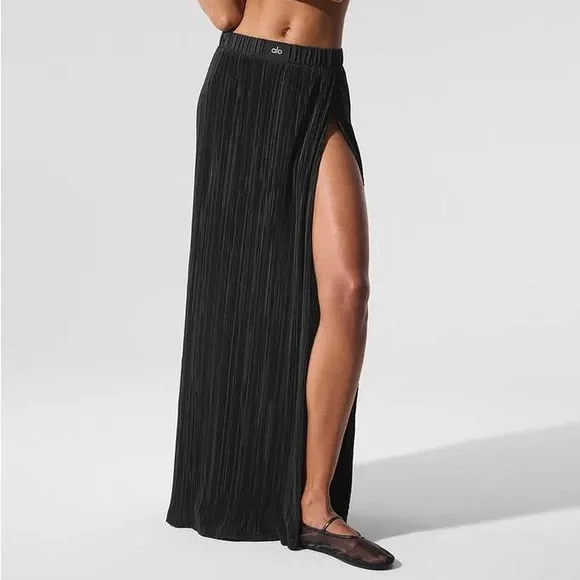 Alo Yoga Micro Plisse Game On Long Skirt Black XS