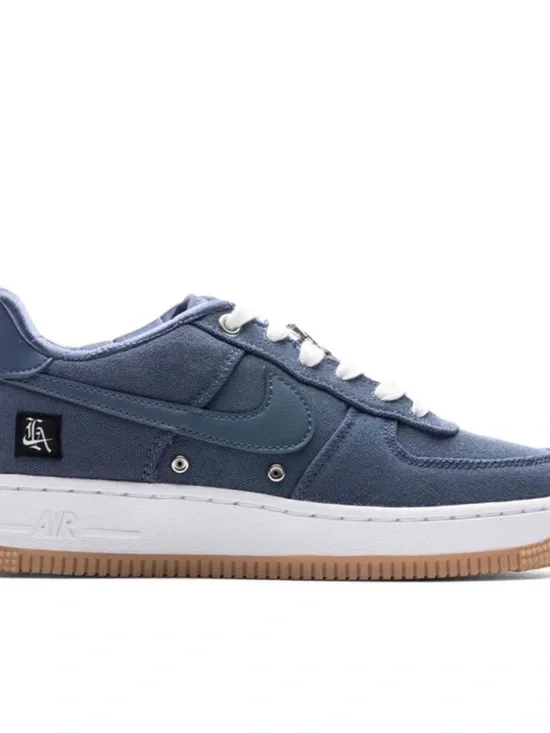 Nike Air Force 1 LV8