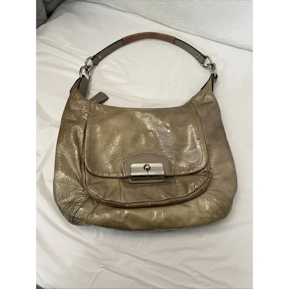 Coach Kristin Patent‎ Leather Hobo 19299 Shoulder Bag Purse Tan Taupe 13 X 10