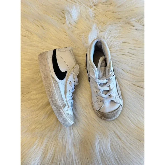 Nike blazer‎ mid toddler 9c