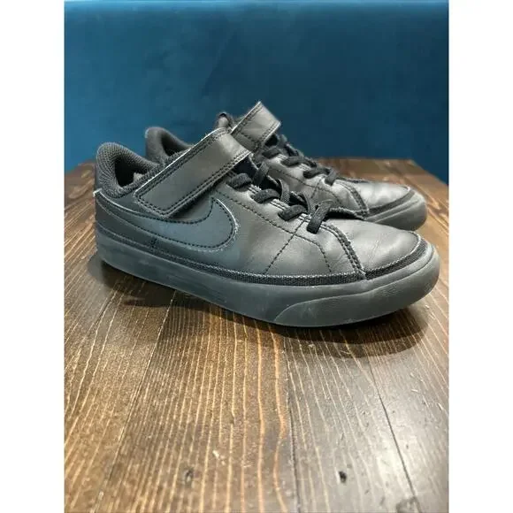 Nike Court Legacy HARD TO FIND All Black‎ Shoes Kids Size 13.5C DA5381-001