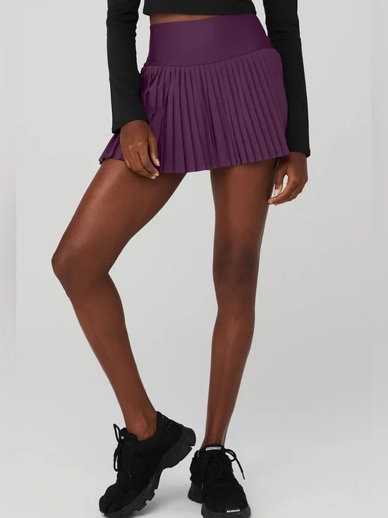 Alo yoga grand slam tennis skirt in dark plum XS