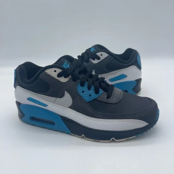 Nike Air Max 90 Leather CD6864-005 Youth Size 5Y Running Shoes Black‎ Dark Grey