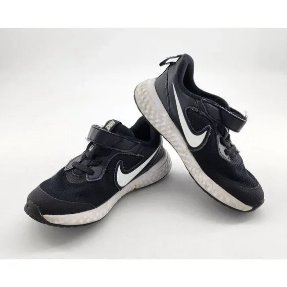 Nike Revolution Toddler Athletic Sneaker Shoe Hook & Loop BQ5672-003 Black 10.5C