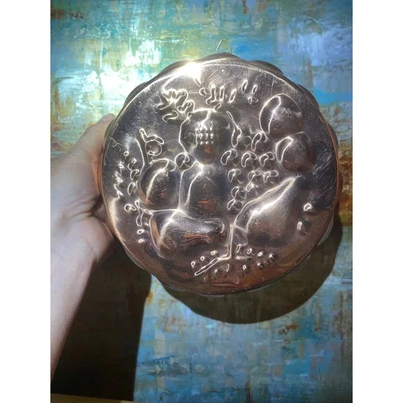 Vintage Copper Fruit Mold Scalloped Round Grapes Pear Wall Hanging‎ Decor 7.5in