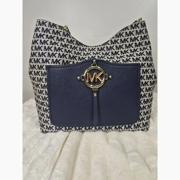 Excellent Condition-Michael Kors Amy Hobo Shoulder Bag in Navy/Admiral
