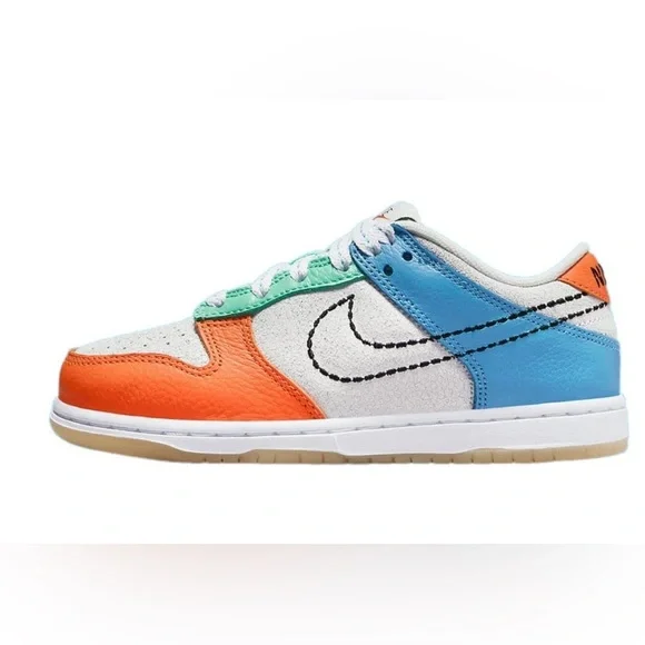 Nike DUNK Low 6.5GS/8WMNS, WHITE/ BLACK- SAFETY ORANGE. In hand, ships today!