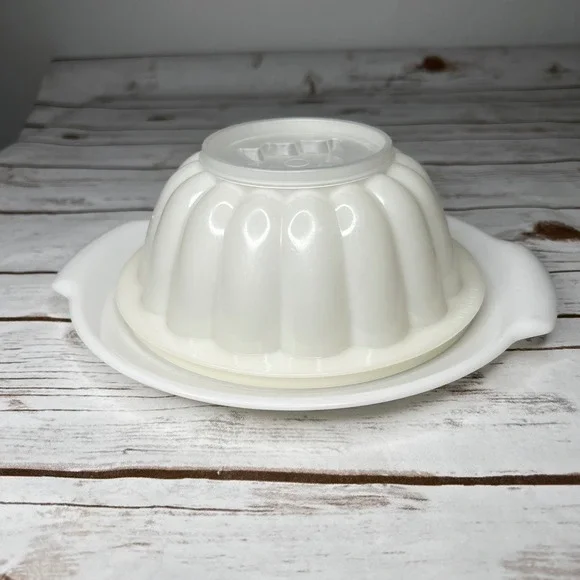 Tupperware Excellent Jel-N-Serve Jello Mold White Vintage Fluted 3pc Set OS