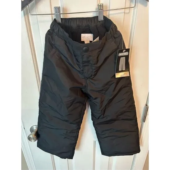 The children’s place black size 5 ski pants