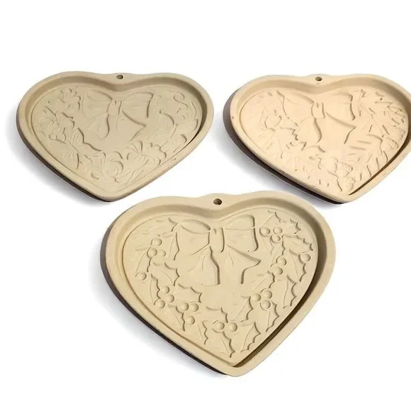 2003 Pampered‎ Chef Cookie Mold Family Heritage Stoneware Spring Autumn Winter 3