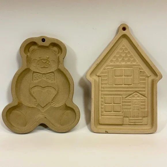 Pampered Chef Clay Cookie Molds Teddy Bear (1991) & House Heritage Home‎ (2000)