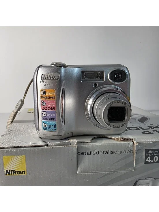 Nikon Coolpix 4100 4.0MP Digital Camera E4100 Original Box Manuals & More Tested