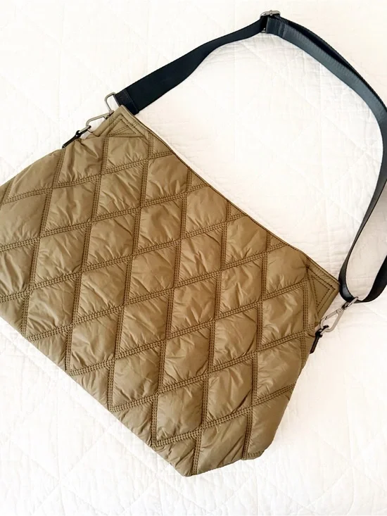 NEW Quilted Olive Crossbody Shoulder Bag NWOT