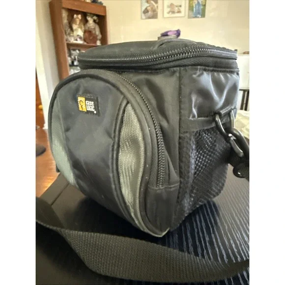 Case Logic Small Camera Camcorder Bag 8