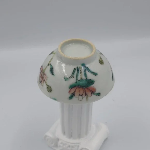 Antique Chinese Porcelain Famille Rose Floral Small Bowl Cup Hand Painted