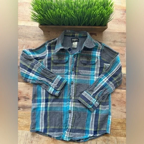 Oshkosh B’Gosh Size 6 Blue Plaid Button Down Flannel
