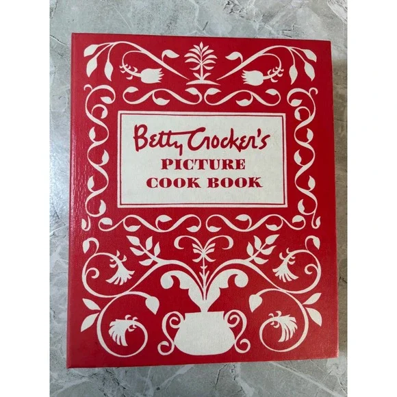 Vintage‎ Cook Book Ephemera Binder Betty Crocker's 1950 Facsimile Edition 1998