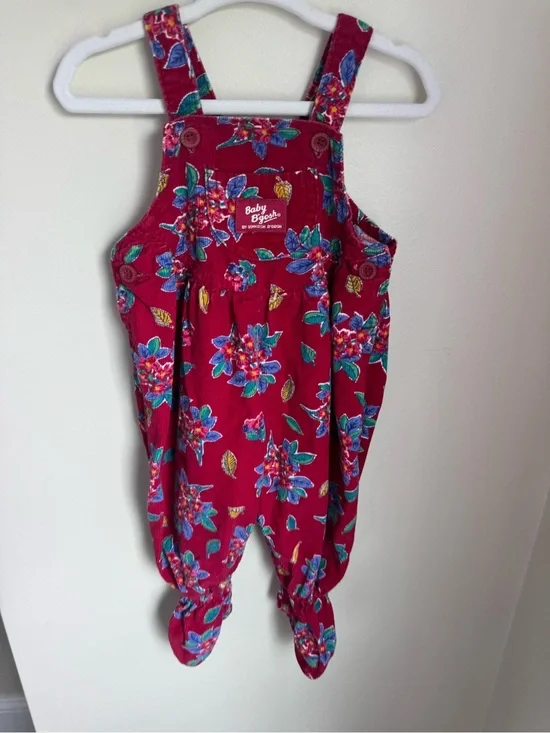 OshKosh B’gosh Rare Vintage Red Floral Footed Overalls Size 6/9M