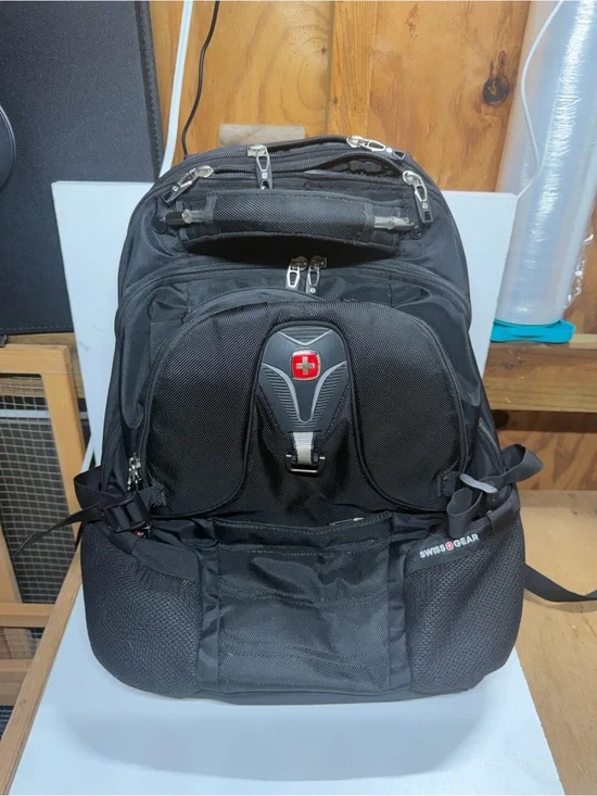 SwissGear Black Travel Laptop Backpack TSA Friendly Multi Pocket Business Bag