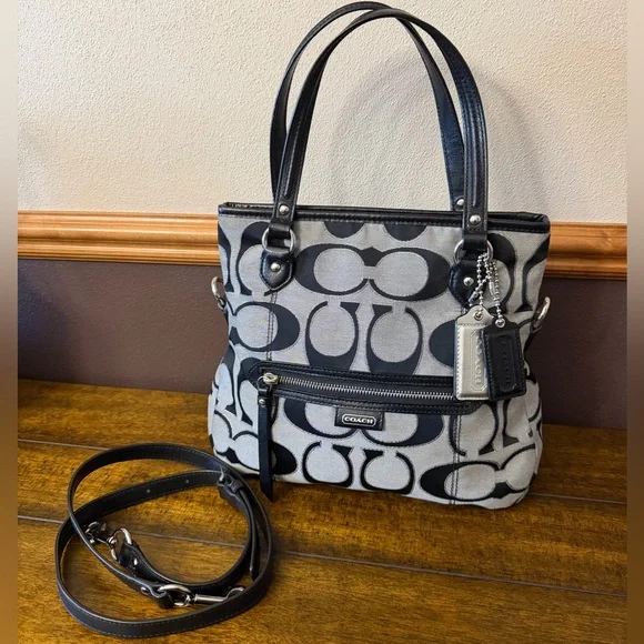Coach Daisy Outline Signature Metallic Mia Shoulder Bag