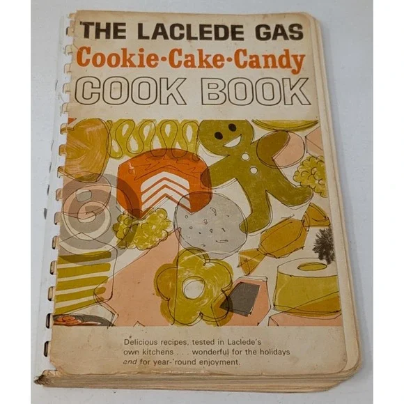 The Laclede Gas Cookie Cake Candy Cookbook St Louis Recipe Book‎ Christmas VTG