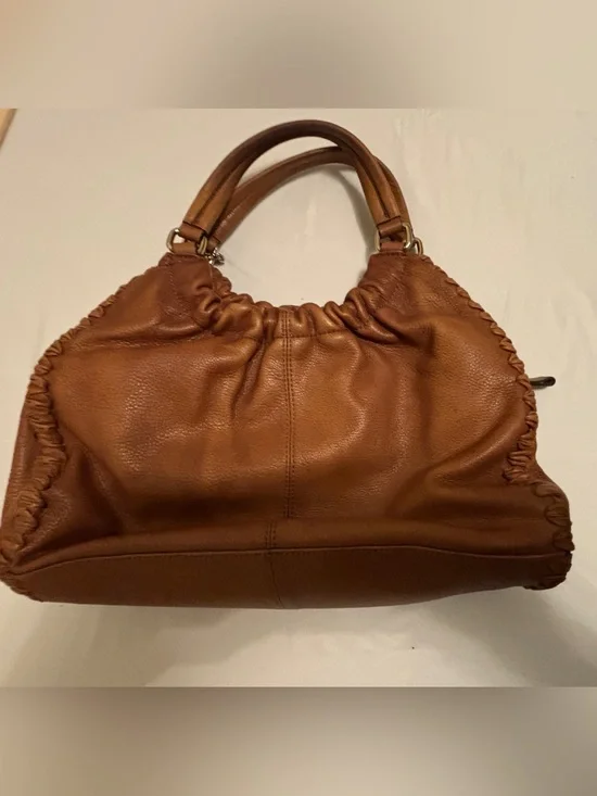 Classic Women's Leather Tote Bag in Brown by Adrienne Vittadini