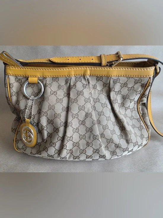 Original GG Canvas Sukey Messenger Bag