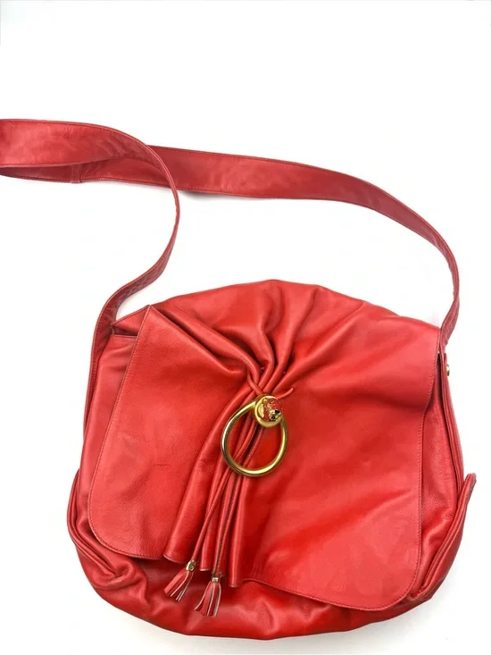 GUCCI Rare Red Leather Tiger Emblem Crossbody Shoulder Bag c 1980s