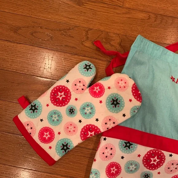 American Girl Apron, Oven Mit and Cookbooks