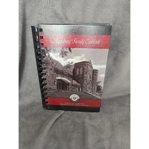Augsburg Lutheran‎ Church Cookbook Winston-Salem, NC 2003 Local