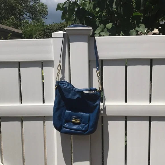 Coach shoulder/ handbag/clutch