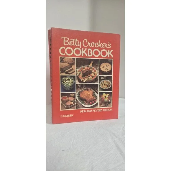 Betty‎ Crocker's Cookbook Spiral Binder Hardcover 1978 Vintage Revised Edition