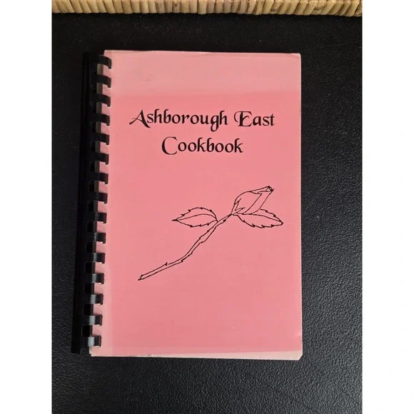 Ashborough East Women's Club Cookbook Summerville, South Carolina Recipe Book