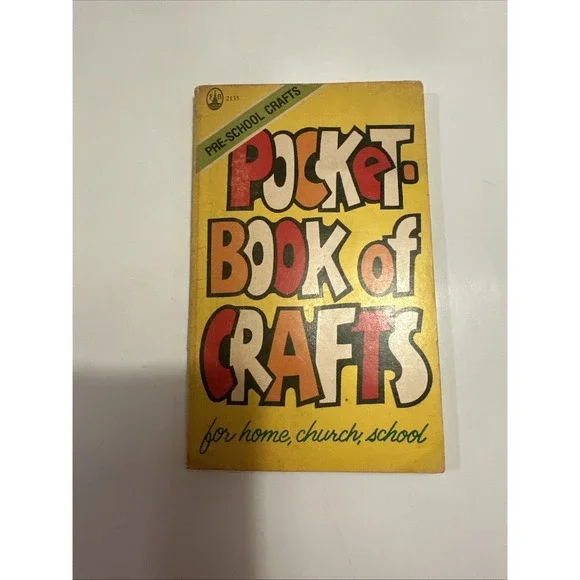 Vintage 1975, Pre-School Pocket Book Of Crafts,‎ Patricia Shely