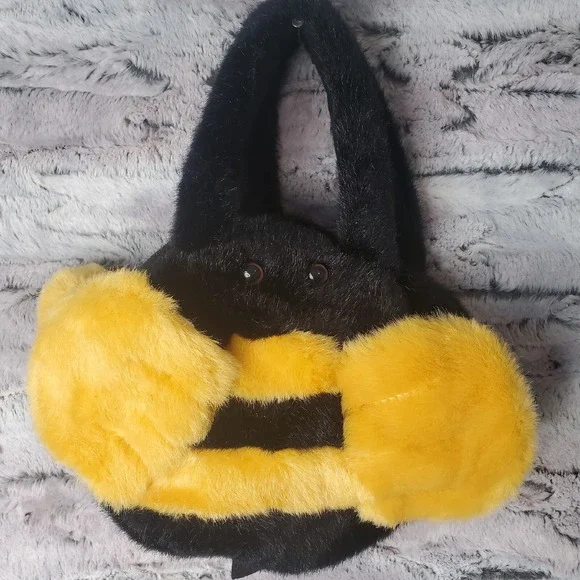 L.T.T. International FUZZY Bumble Bee‎ Plush Purse Yellow Pom Pom Zipper Pull