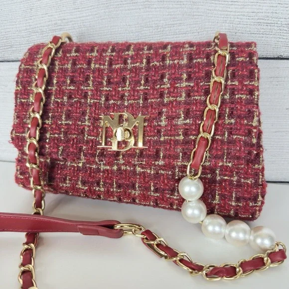 Badgley Mischka Woven Tweed‎ Messenger Bag Gold Red Coquette Pearls Chain