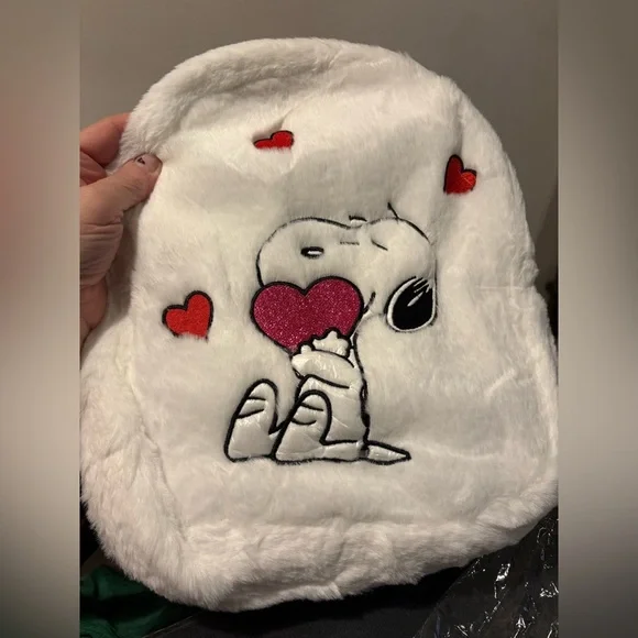 Snoopy Plush White Backpack with Pink Heart