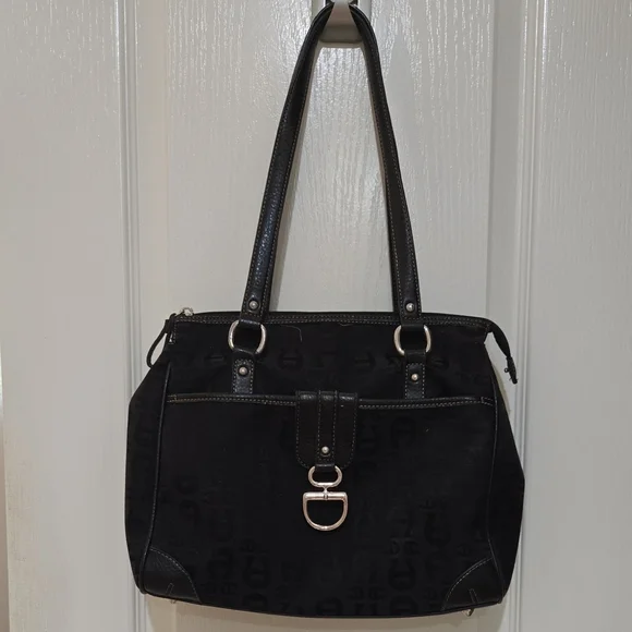 Etienne Aigner Signature Black shoulder Purse Bag Tote