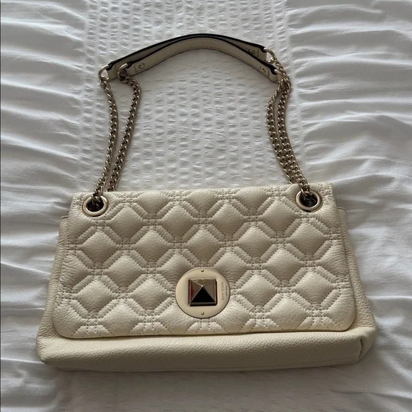 Kate Spade Astor Court Cynthia Shoulder Bag In Cream with Gold-tone Hardware