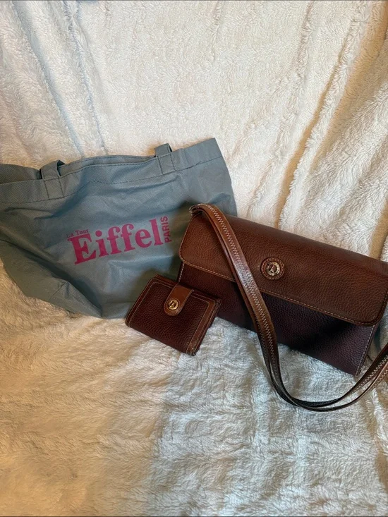 La Tour Eiffel Paris Brown Pebbled Leather Shoulder Bag and Wallet Set Dust Bag